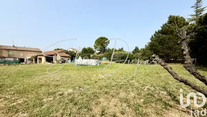 Ferme à Lagnes (84800)