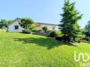House at Bussières (42510)