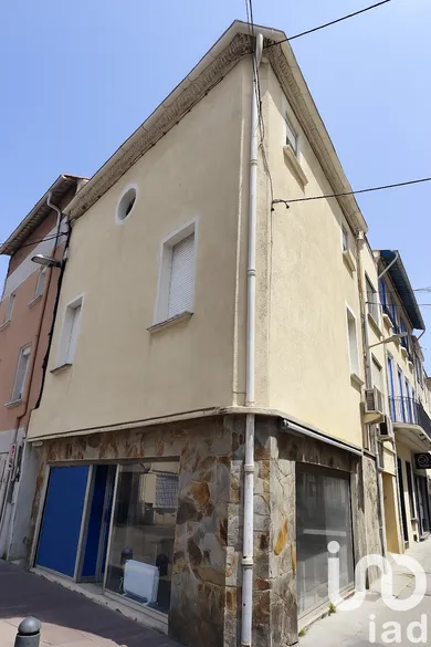 Building in Saint-Laurent-de-la-Salanque (66250)