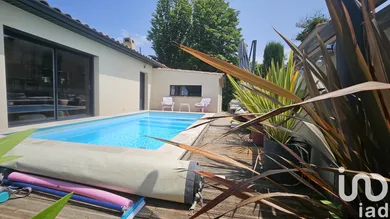 Maison à Saint-Saturnin-lès-Avignon (84450)