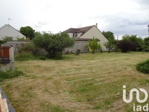 Terrain à bâtir à Évry-Grégy-sur-Yerre (77166)