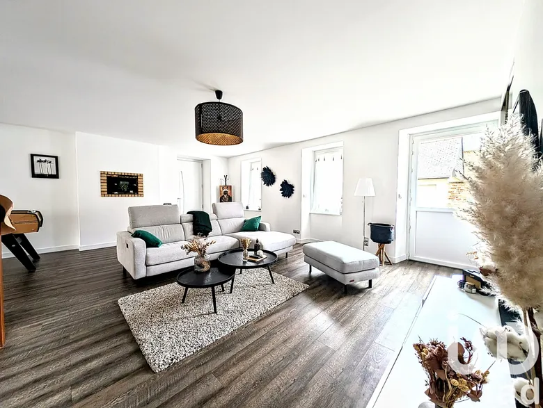 Maison 7 pièces 185 m² · à Janzé · 185 m² · 330 000 €