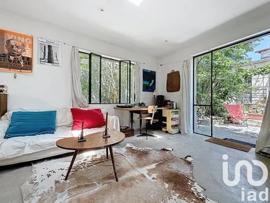 House at Bagnolet (93170)