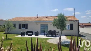 Pavillon à Les Velluire-sur-Vendée (85770)