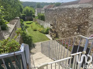 Maison de ville à Villeneuve-sur-Bellot (77510)