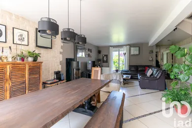 Maison à Montévrain (77144)