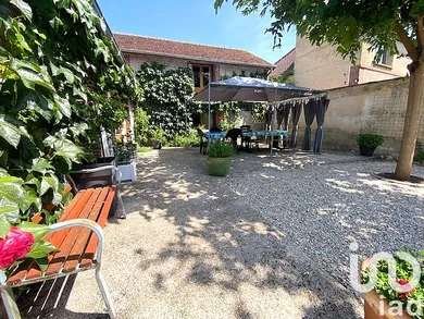 Maison de village à Pleurs (51230)