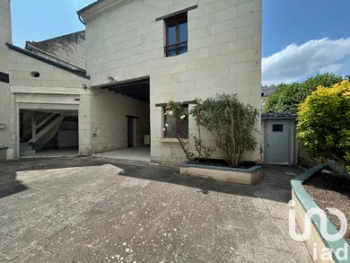 Village house in Turquant (49730)