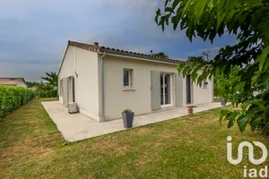 Maison à Villegouge (33141)