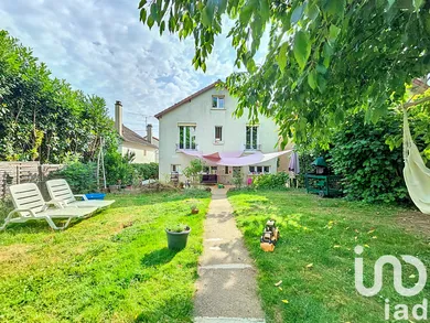 House at Brunoy (91800)