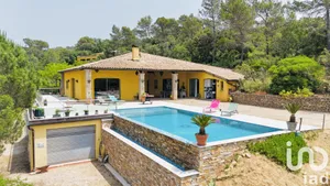 House at Cabasse (83340)