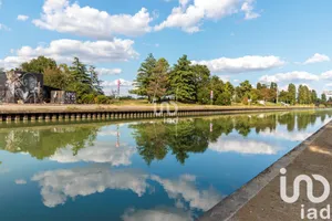 Apartment at Bobigny (93000)