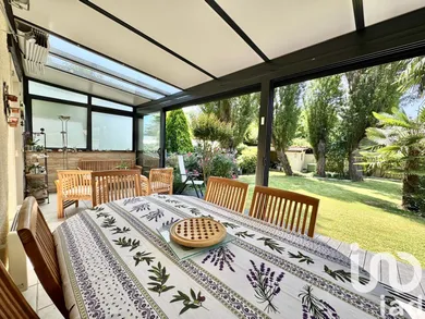 Maison traditionnelle à Le Plessis-Trévise (94420)