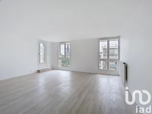 Duplex à Roissy-en-Brie (77680)