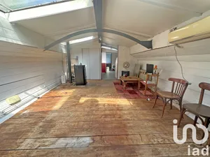 Barge in Conflans-Sainte-Honorine (78700)