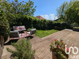 Duplex at montfaucon (25660)