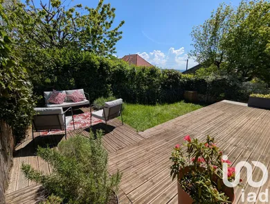 Duplex at montfaucon (25660)