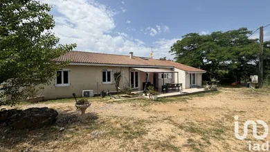 Maison traditionnelle à SAINT JULIEN DU SERRE (07200)
