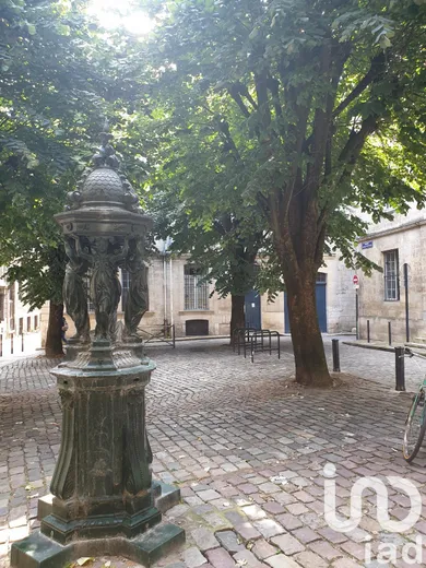 Appartement à Bordeaux (33000) — 2/7