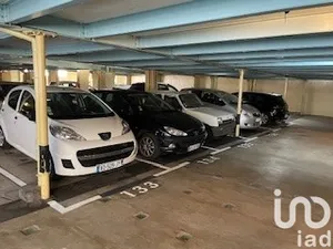 Parking à Saint-Étienne (42100)