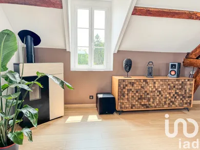 Apartment in Crécy-la-Chapelle (77580)