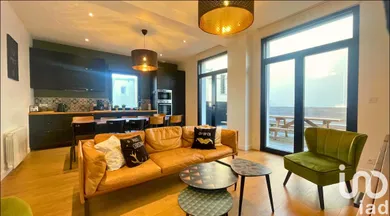 House at Granville (50400)