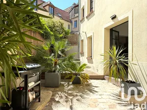 Townhouse at Montfort-l'Amaury (78490)