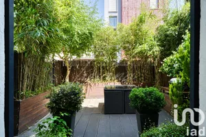 Apartment at Issy-les-Moulineaux (92130)