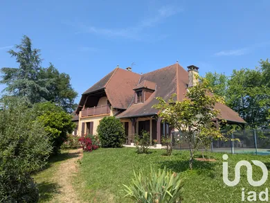 House in La Dornac (24120)