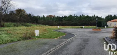 Building plot at Les Rairies (49430)