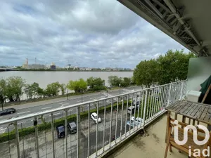 Apartment at Floirac (33270)