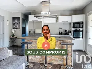 Apartment at Le Beausset (83330)
