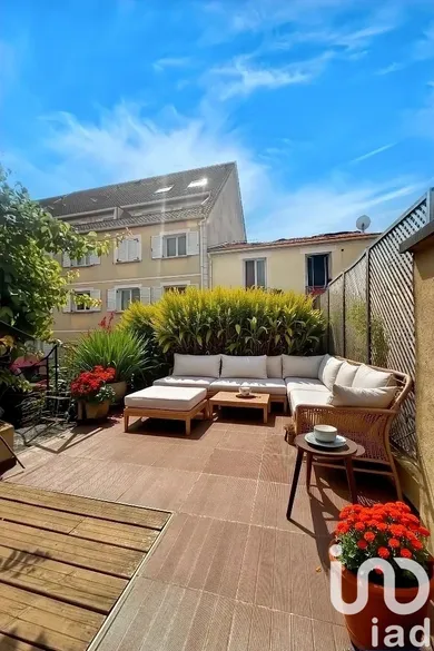 Apartment at Alfortville (94140)