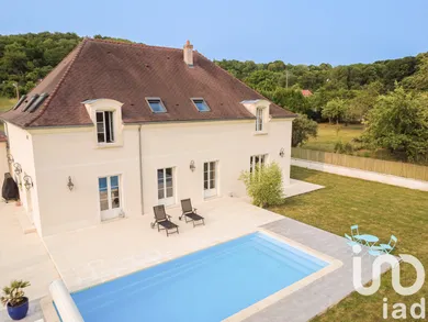Architectural house in Soissons (02200)