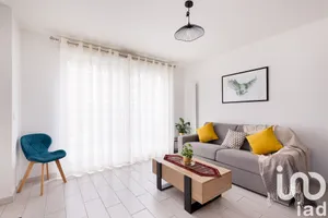Apartment at Clichy (92110)