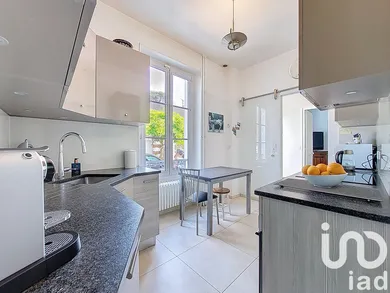 Maison traditionnelle à Saint-Germain-lès-Corbeil (91250) — 7/17