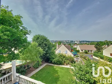 Maison traditionnelle à Saint-Germain-lès-Corbeil (91250) — 11/17