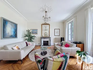 Maison traditionnelle à Saint-Germain-lès-Corbeil (91250) — 4/17