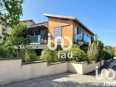 House at Châtillon (92320)