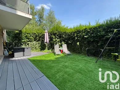 Apartment at Noisy-le-Grand (93160)