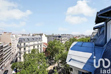 Apartment in Paris (75007)