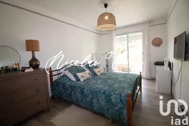 Appartement à Six-Fours-les-Plages (83140) — 4/11