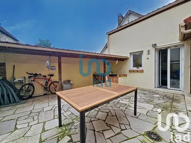 Townhouse at Mantes-la-Ville (78711) — 15/17