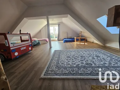 Maison traditionnelle à Raillimont (02360)