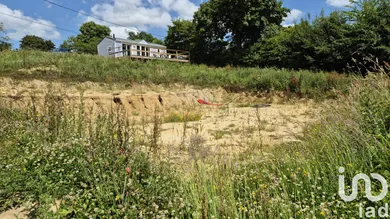 Land at Bonneville-la-Louvet (14130)