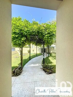 Maison traditionnelle à Nuaillé-d'Aunis (17540)