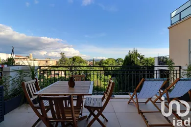 Apartment in Aix-en-Provence (13100)