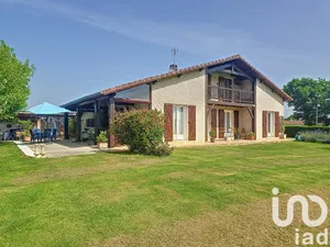 Maison de campagne à Renung (40270)
