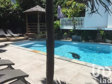 Loft à Saint-Pierre (97410)