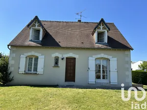 House at Azay-sur-Cher (37270)